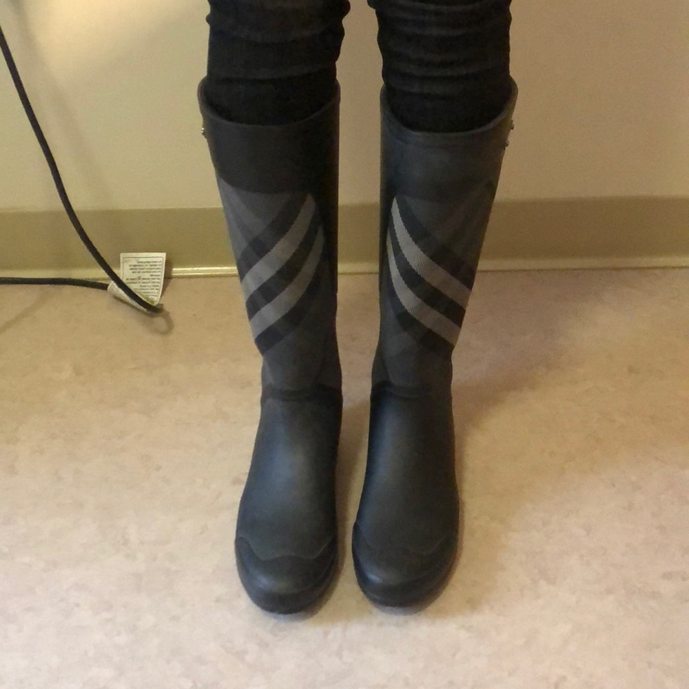 Burberry rain boots